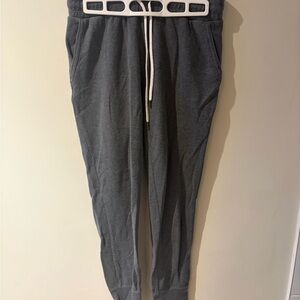 Gray Jogger Wilfred Sweatpants